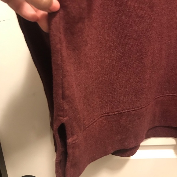 Ladies Sweatshirt. New - Picture 4 of 4